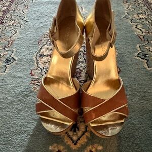 🤎Jimmy Choo Women's Gold and Brown Heeled Sandals🤎